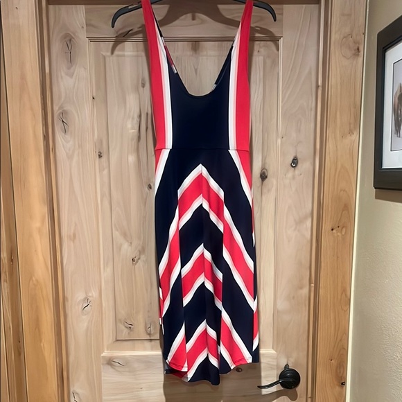 Express Elegant Striped Sleeveless Dress Sz small - Picture 6 of 6